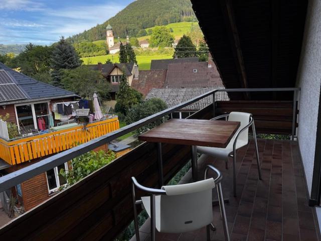 Ferienzimmer Bergblick Münstertal Exteriér fotografie